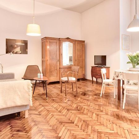 Tyzenhauz Apartments Economy Krasków Dış mekan fotoğraf