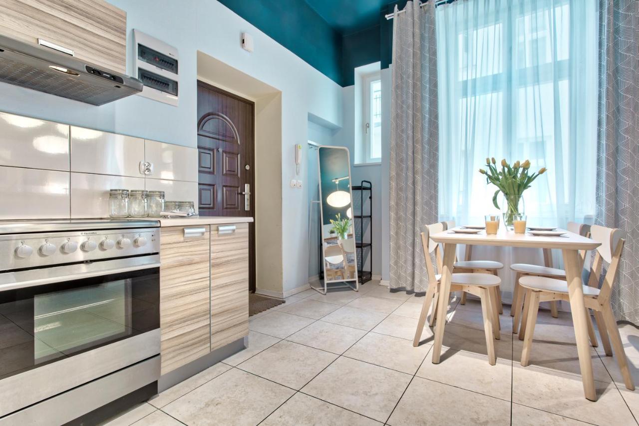 Tyzenhauz Apartments Economy Krasków Dış mekan fotoğraf