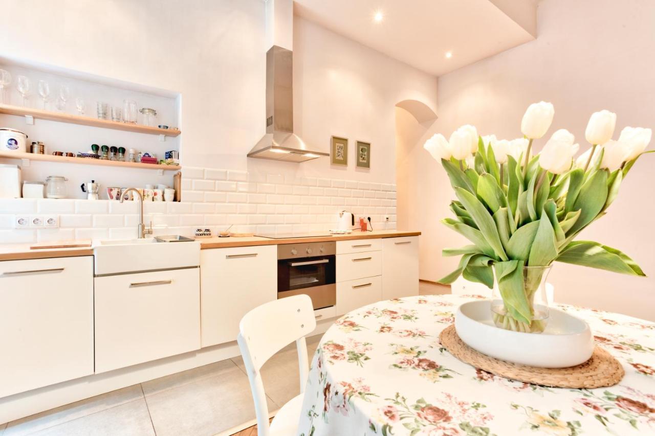 Tyzenhauz Apartments Economy Krasków Dış mekan fotoğraf