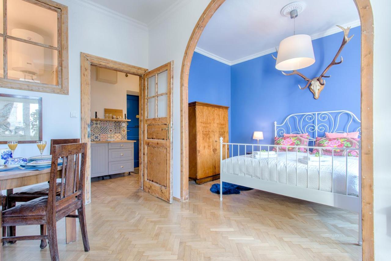 Tyzenhauz Apartments Economy Krasków Dış mekan fotoğraf