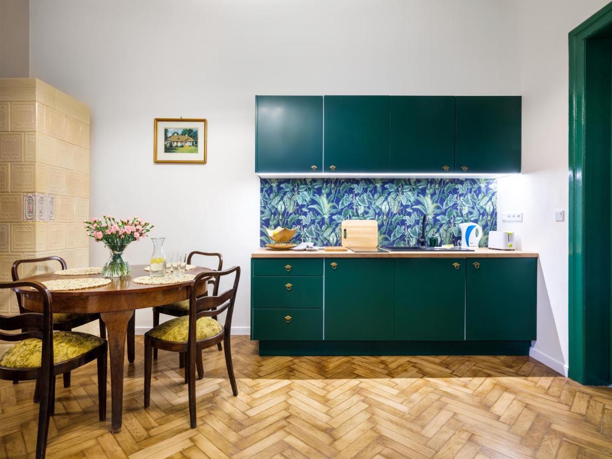 Tyzenhauz Apartments Economy Krasków Dış mekan fotoğraf