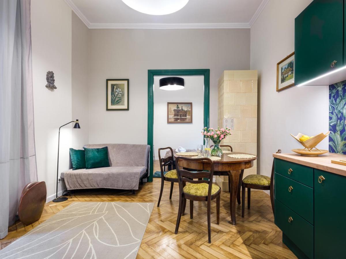 Tyzenhauz Apartments Economy Krasków Dış mekan fotoğraf