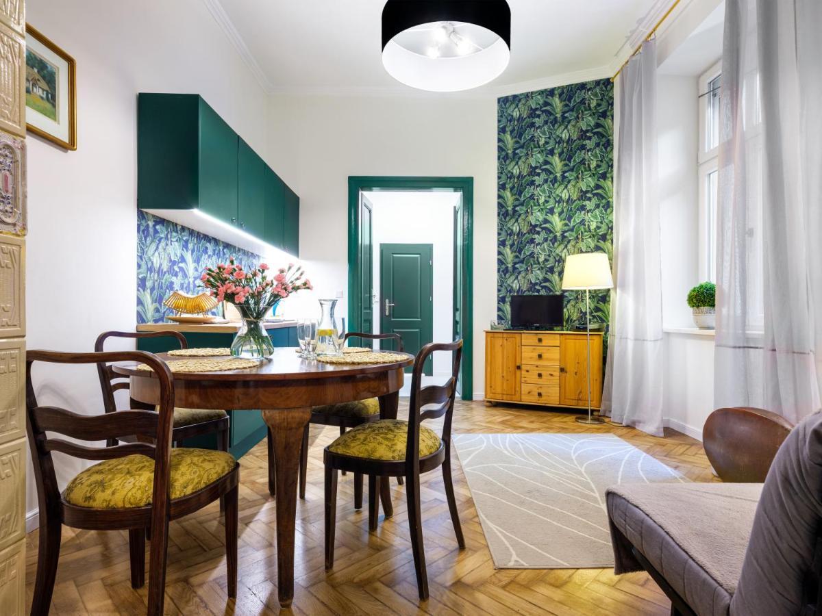 Tyzenhauz Apartments Economy Krasków Dış mekan fotoğraf